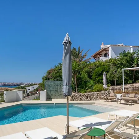 Elevada Reformada Con Estilo Y Elegancia 펜션 Cala Llonga (Menorca)