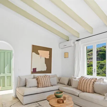 Elevada Reformada Con Estilo Y Elegancia Semesterbostad
