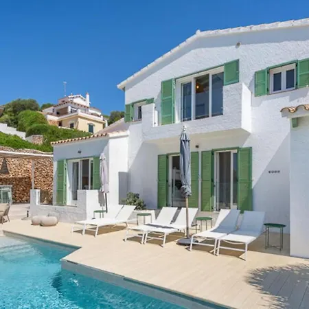 Elevada Reformada Con Estilo Y Elegancia * Cala Llonga (Menorca)